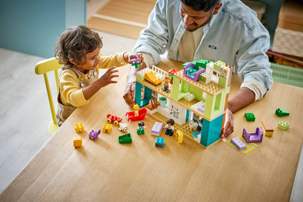 Lego 3 in 1 Modern Family House with Figures