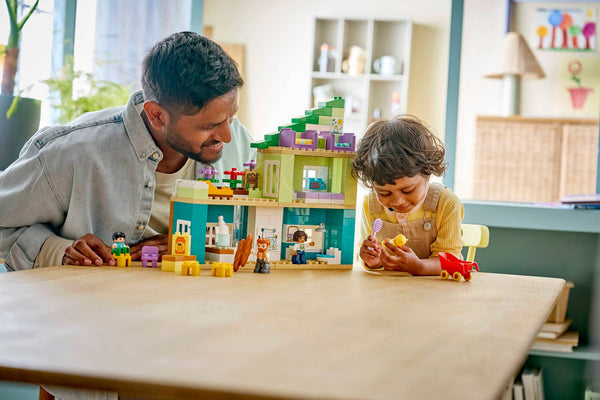 Lego 3 in 1 Modern Family House with Figures