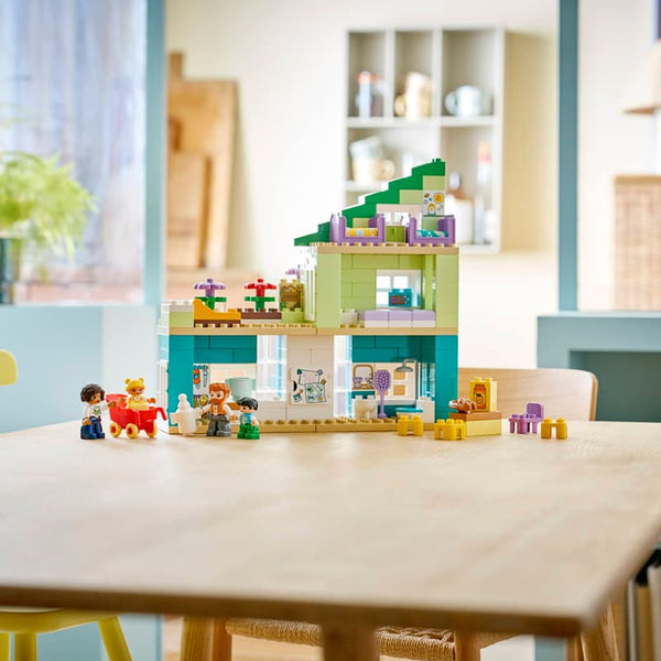Lego 3 in 1 Modern Family House with Figures - Dezine Kids