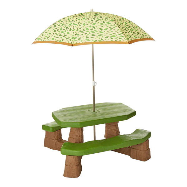 Step2 Naturally Playful Picnic Table with Umbrella