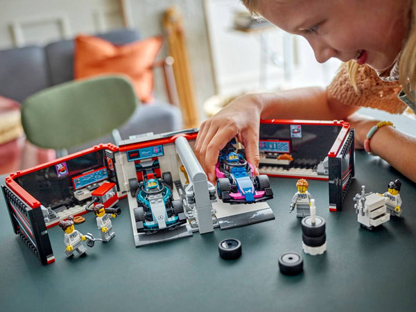 Lego City F1 Garage & Mercedes AMG & Alpine Cars - Dezine Kids