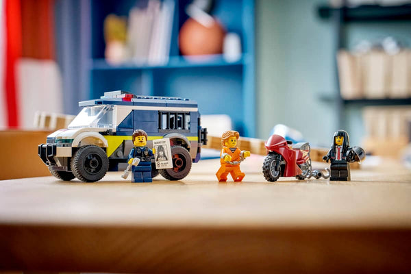 Lego City Police Prisoner Transport Van - Dezine Kids
