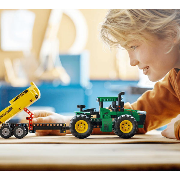 Lego Technic John Deere 9620R 4WD Tractor