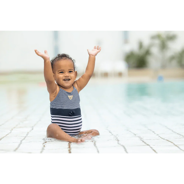 Disposable Swim Diaper Pants, Size M (12+ kg)