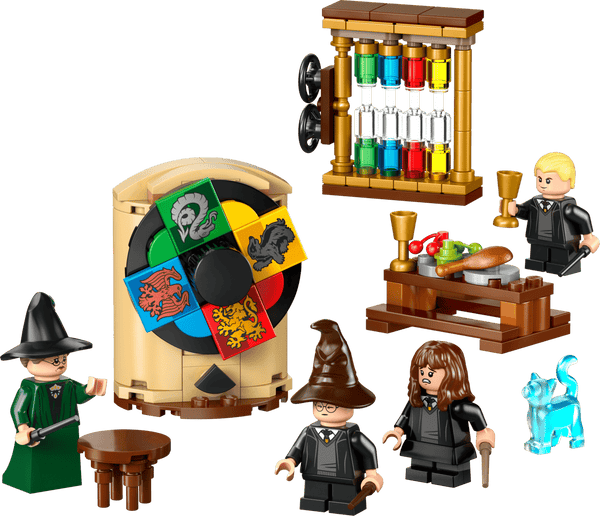 Lego Harry Potter Hogwarts Castle: Sorting Hat Ceremony - Dezine Kids