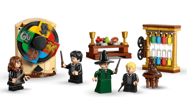 Lego Harry Potter Hogwarts Castle: Sorting Hat Ceremony - Dezine Kids