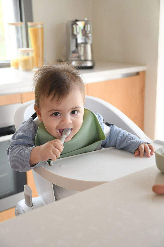 Beaba Set of 2 Silicone Pre-Feeding Spoons - Terracotta/Velvet Grey - Dezine Kids