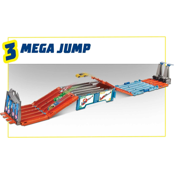 Hot Wheels Race Crate with 3 Stunts in 1 Set