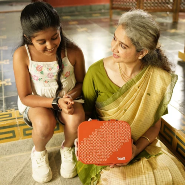 Basil 3+1 Compartment Stainless steel Lunchbox with Mini Box - Tanjore Kolam