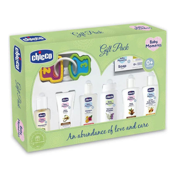Chicco Baby Delight New Born Gift Set For Baby Shower & Baby Birthday, Pack of 8 - Green