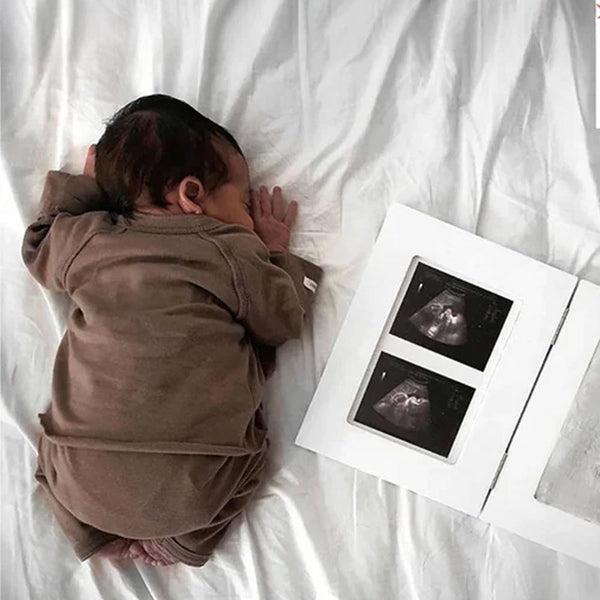 Dooky Gift Set Handprint Double Frame And Memory Box - White