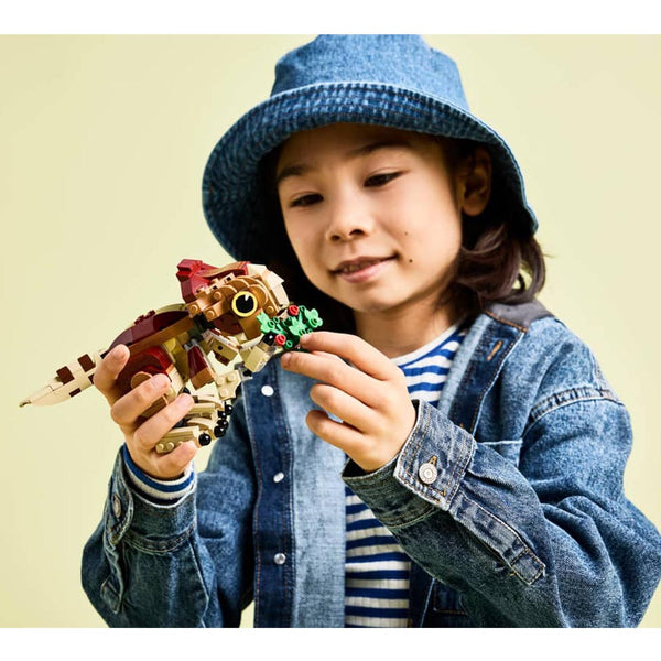Lego Jurassic World Baby Dinosaur Dolores: Aquilops Toy Set