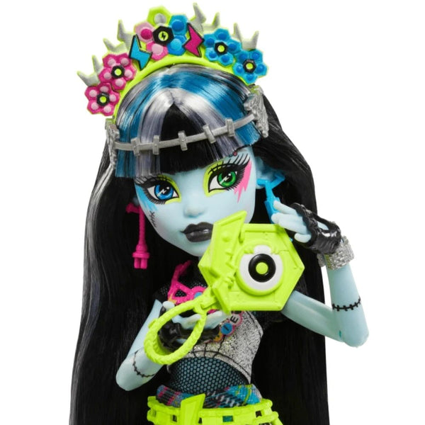 Monster High Frankie Stein Doll with Glam Monster Fest Outfit and Festival Themed Accessories