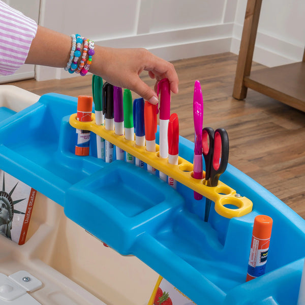 Step2 Deluxe Art Master Desk for Kids Ages 3+ - Dezine Kids