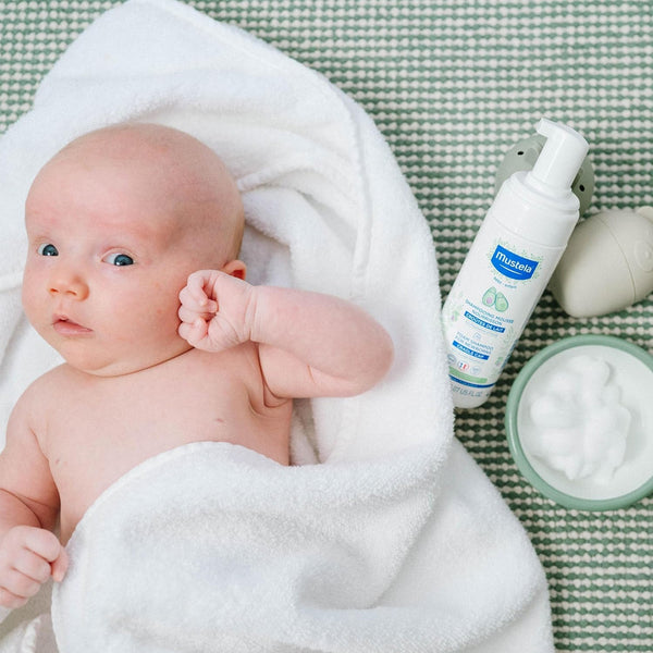 Mustela Foam Shampoo for Newborn, Mild, Hypoallergenic Foam Hair Wash for Sensitive Baby Scalp - 150 ml - Dezine Kids