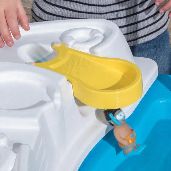 Step2 Fiesta Cruise Sand & Water Table - Dezine Kids