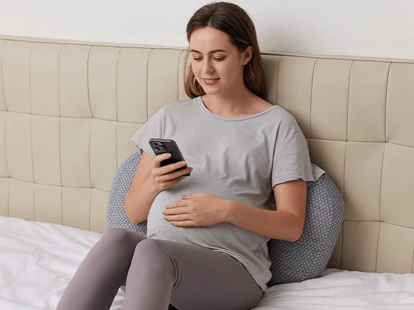 Momcozy Maternity Accessory Portable Maternity Pillow - Grey